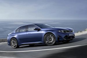 BMW представила новий електроседан i3 із запасом ходу 900 км
