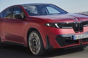 BMW рассекретила iX4: электрокроссовер с мощностью 463 л.с. и запасом хода до 689 км