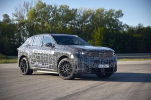 BMW тестирует водородный кроссовер iX5 Hydrogen