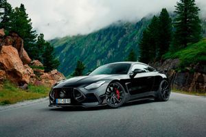 Brabus выпустили Mercedes-AMG GT с 1000 к.с