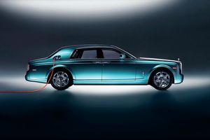 Что известно о первом электрическом Rolls-Royce?
