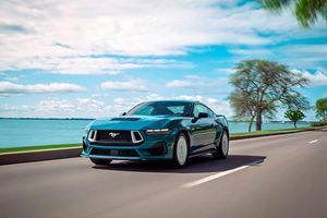 Для Ford Mustang GT випустили нову ретроверсію