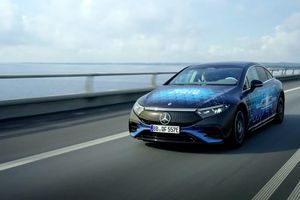 Електричний Mercedes EQS проїхав 1205 кілометрів