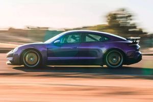 Електричний Porsche Taycan виявився динамічнішим за конкурентів