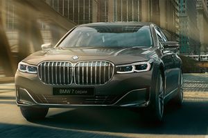 Флагманський седан BMW стане електричним