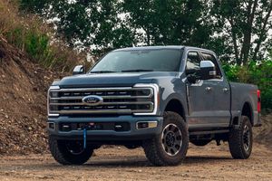 Ford Super Duty получит гибридные моторы