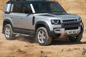 Компанія Land Rover випустить компактну модель популярного Defender