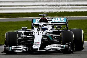 Компания Mercedes представила новый гоночный болид для Формулы-1