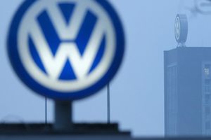 Компанія Volkswagen збирається надовго закривати заводи