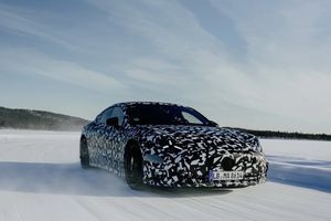 Mercedes-AMG проводить фінальні тести електричного GT 4-Door Coupe
