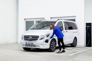 Mercedes расширит семейство электрических минивэнов