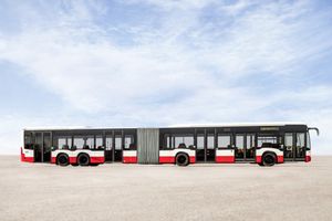 Окончены испытания самого длинного автобуса Mercedes-Benz в Швеции