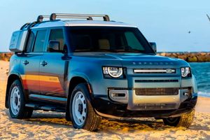 Презентація нової версії «пляжного» Land Rover Defender