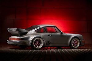 Редкий спорткар Porsche 911 Carrera RSR ушел с молотка за рекордную цену