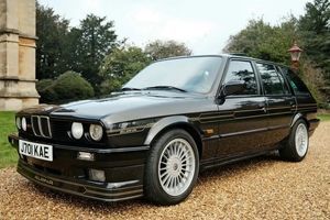 Редкий универсал BMW Alpina B6 2.7 Touring продали на аукционе