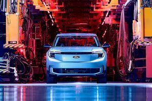 Стартувало виробництво електричного кросовера Ford Explorer