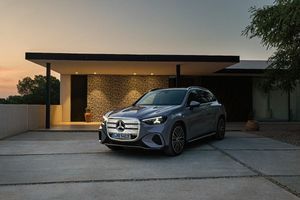 Тепер кросовер Mercedes GLC можна купити на електротязі