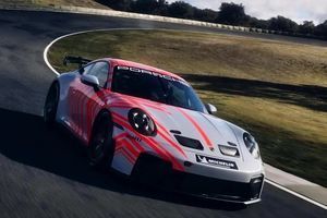 Трековое купе Porsche 911 Challenge оценили в 275 000 долларов