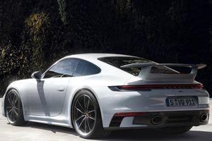 У Porsche 911 появилась аэродинамическая комплектация