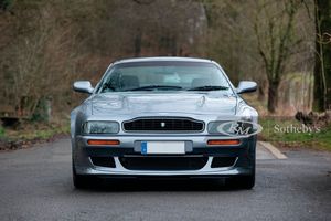 У Великобританії продадуть рідкісний Aston Martin 90-х років