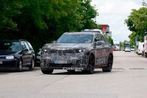 Вперше спіймали на тестах новий BMW iX5