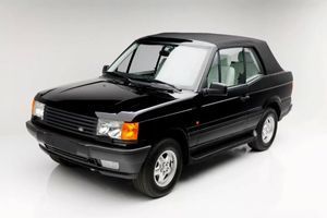 З 30-річного Range Rover зробили кабріолет для аукціону