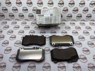 A0004208204, A 000 420 82 04 Колодки тормозные передние Mercedes E W212 / CLS C218
