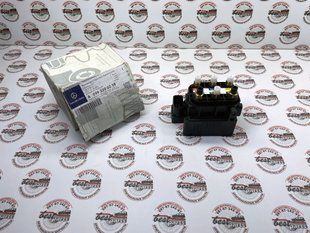 A0993200258, A 099 320 02 58 Блок клапанов пневматической подвески Airmatic Mercedes E W213/C238