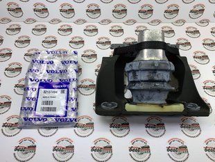 32137494 Подушка (Опора) двигуна права Volvo XC90 (16-) / XC60 (18-) / V90 CC (17-) / V90 (17-) / V60 CC (19-) / V60 (19-) / S90L (19-) / S90 (17-) / S60 (19-)