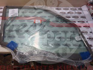 LR053167 Стекло передней правой двери Range Rover Vogue L405