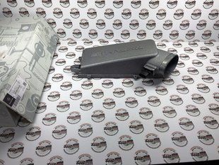 A1560940406, A 156 094 04 06 Расходомер воздуха с крышкой в сборе правый Mercedes M156 / ML W164 / C W204 / E W211/W212 / CL C216 / CLS C219 / S W221 / SL R230/R231