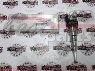 13538616079, 13 53 8 616 079 Форсунка топливная BMW 1 E82/E88 / 3 E90/E91/E92/E93 / 5 F07/F10/F11 / 6 F12/F13 / 7 F01/F02/F04/ X5 E70 / X6 E71/E72/ Z4 E89