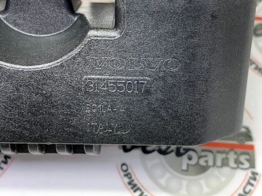 31455017 Опора задняя под домкрат Volvo XC90 (16-) / XC60 (18-) / V90 CC (17-) / V60 CC (-18)
