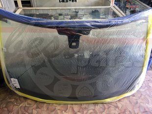 LR048389 Стекло лобовое стандартное с подогревом Range Rover Vogue L405