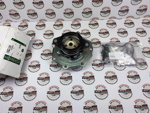 LR006861 Насос водяной (Помпа водяная) 3.2 Petrol Land Rover Freelander L359