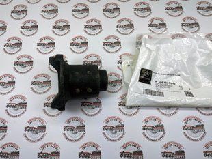 A1663310142, A 166 331 01 42 Подушка (Опора) переднего подрамника задняя Mercedes ML/GLE W164/W166/C292 / GL/GLS X164/X166