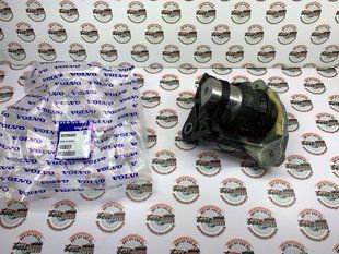 32298680 Подушка (Опора) двигуна права Volvo XC90 (16-) / XC60 (18-) / V90 CC (17-) / V90 (17-) / V60 CC (19-) / V60 (19-) / S90L (19-) / S90 (17-) / S60 (19-)
