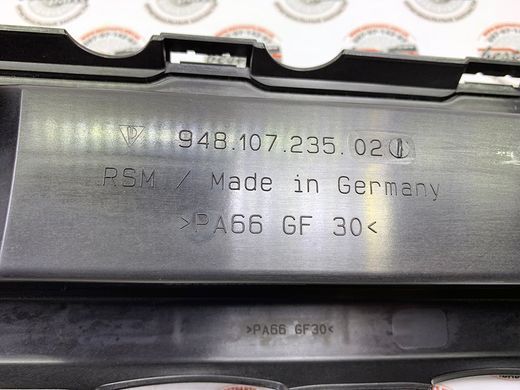 94810723502, 948 107 235 02 Маслоотделитель 1-4 цилиндр черный M48.01 Porsche Cayenne 957