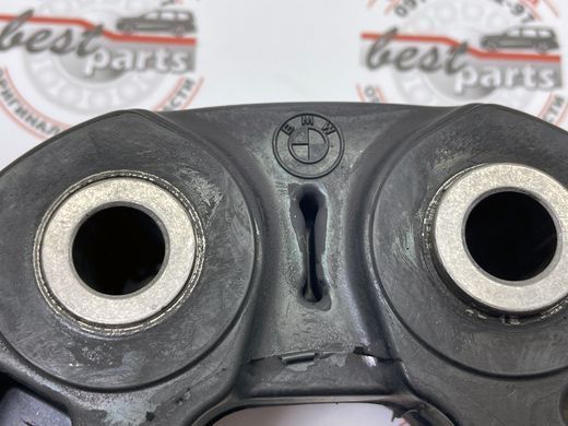 26118832852, 26 11 8 832 852 Муфта эластичная кардана BMW 3 G20/G21 / 4 G22/G23/G26 / 5 G30/G31/G38/G60/G61 / 6 G32 / 7 G11/G12/G70 / 8 G14/G15/G16 / X3 G01 / X4 G02 / X5 G05 / X6 G06 / X7 G07 / XM G09 / Z G29