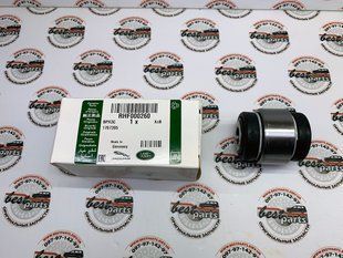 RHF000260 Сайлентблок заднего кулака верхний Range Rover Vogue L322