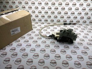 97053752400, 970 537 524 00 Замок передней правой двери с доводчиком, рестайл Porsche Panamera 970
