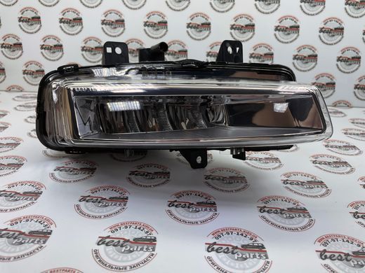 LR136868 Фара противотуманная передняя правая Range Rover Evoque L538 / Land Rover Discovery Sport L550