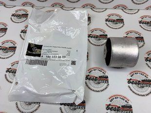 A1663330600, A 166 333 06 00 Сайлентблок переднего моста передний правый Mercedes GLE W164/W166/C292 / GLS X166/X164 / R W251 / G W463