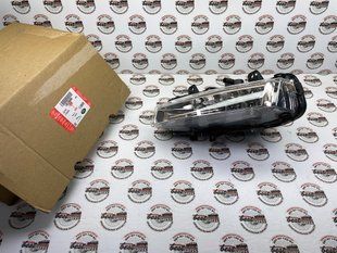 LR136869 Фара протитуманна передня ліва Range Rover Evoque L538 / Land Rover Discovery Sport L550