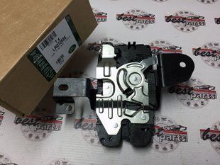 LR072585 Замок багажника нижніх дверцят правий Range Rover Vogue L405