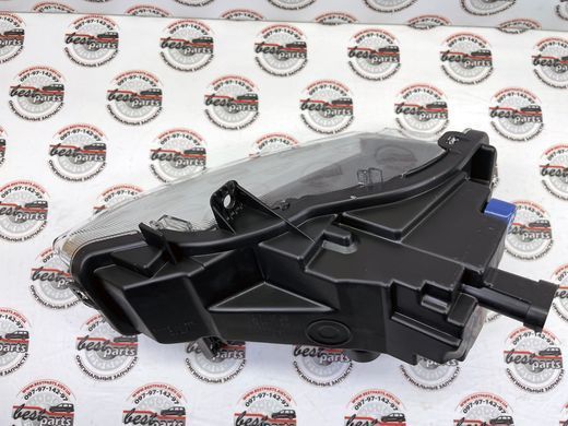 LR136869 Фара протитуманна передня ліва Range Rover Evoque L538 / Land Rover Discovery Sport L550