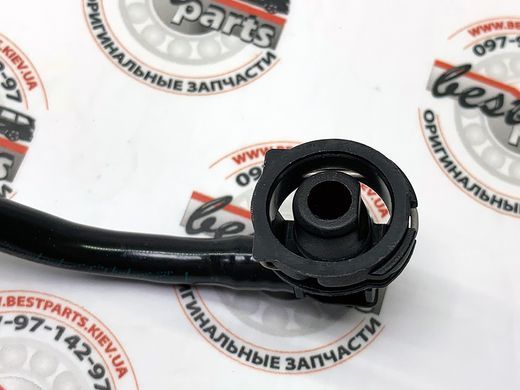 A2225014525, A 222 501 45 25 Трубка вентиляційна розширювального бачка Mercedes S W222