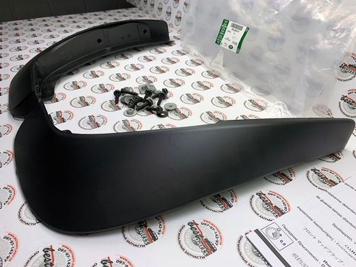 VPLGP0111 Брызговики передние с электрическими подножками Range Rover Vogue L405