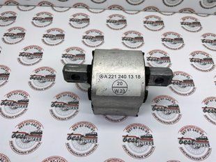 A2212401318, A 221 240 13 18 Подушка (опора) АКПП Mercedes CL C216 / S W221
