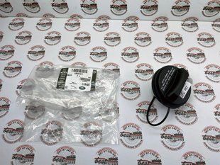 LR181511 Крышка топливного бака Range Rover Vogue L322/L405/L460 / Sport L320/L494/L461 / Evoque L538/L551 / Velar L560 / Land Rover Discovery 3/4/5 L319/L462 / Sport L550 / Defender L663